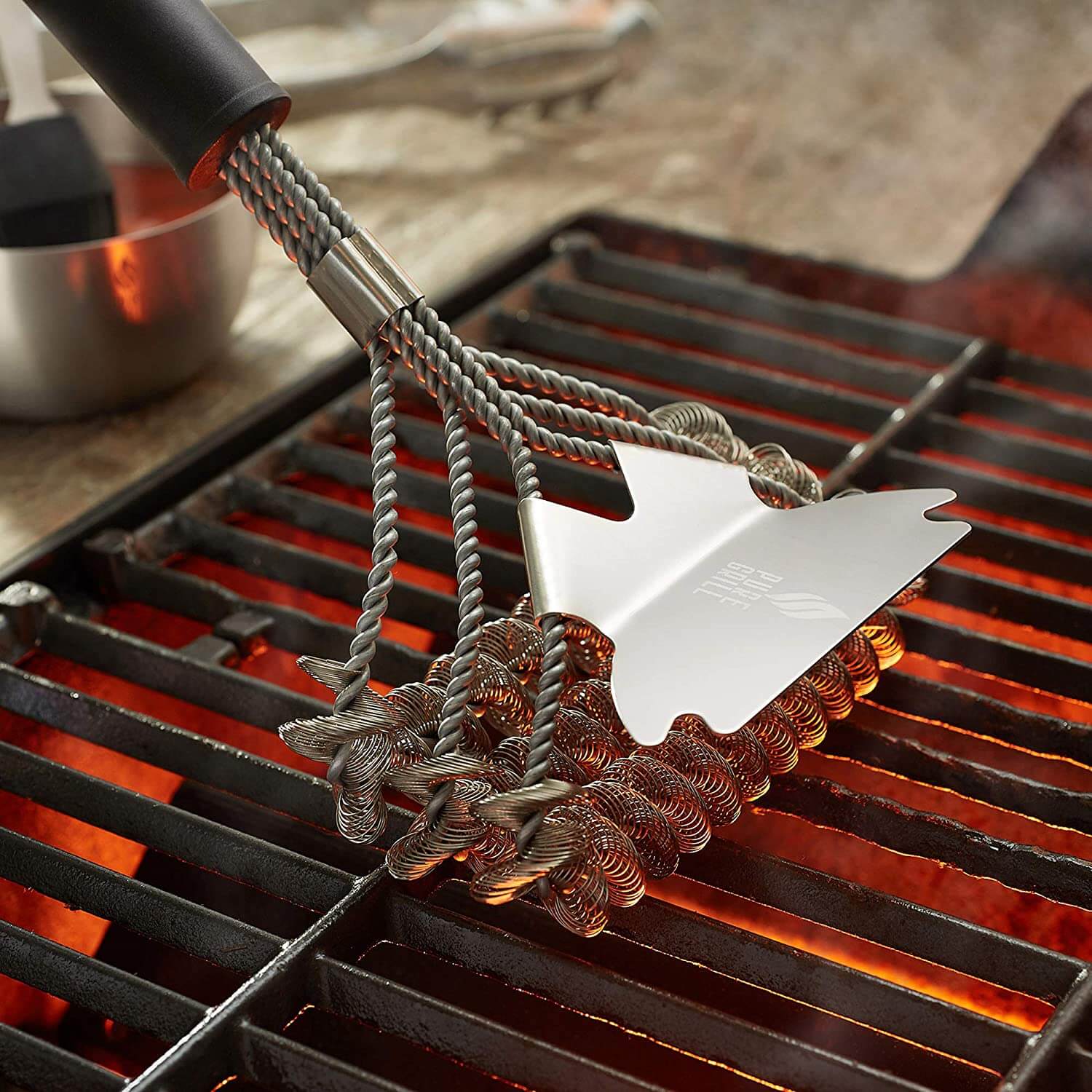 Grill Brush w/ Scraper, The best grill brush